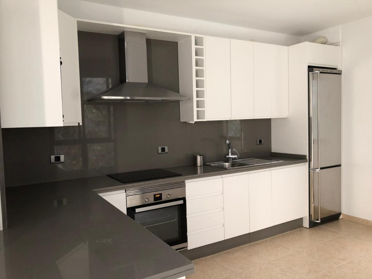 Magnific Flat With Panoramic Sea Views Apartment Radazul Екстериор снимка